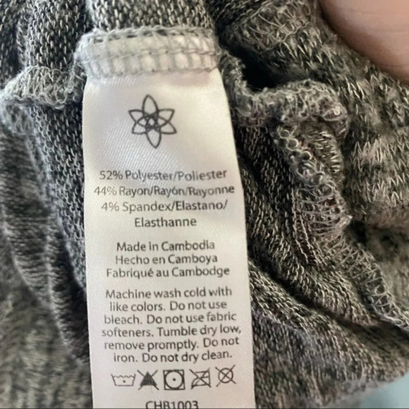 Harmony Balance L black Tulip Split Back Yoga Cardigan with pockets - Picture 6 of 6